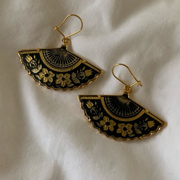 Vintage fan earrings
